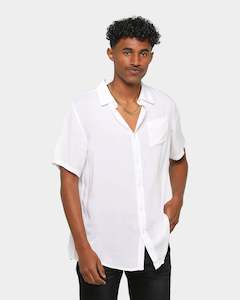 Go Hilfiger Look: ENES Boating Button Up Shirt White
