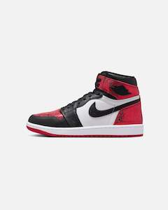 Womens Jordan: Jordan Women's Air Jordan 1 Retro High OG "Varsity Red" Varsity Red/Black-White