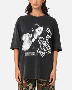 Gifts Under 50: Bravado Olivia Rodrigo World Tour T-Shirt Washed Black