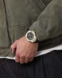 All Black And Gold: Palm Angeles Vello Watch Black/Gold