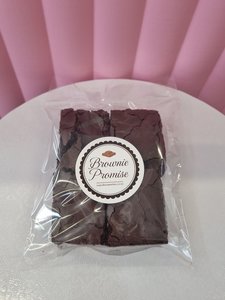 Sweet Treats: Small Pack Chocolate Brownie | 4 Pieces | Pick Up Only