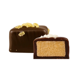 Spiced Macadamia & Ginger Chocolate | Chocolate Brown