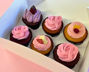Sweet Treats: Pink Ribbon Cupcakes