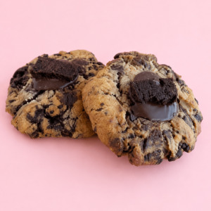 Sweet Treats: Chocolate Brownie New York Style Cookies