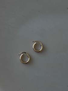 Earrings: Hoop Earrings
