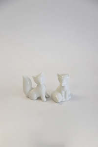 Christmas: Ceramic Fox Pair