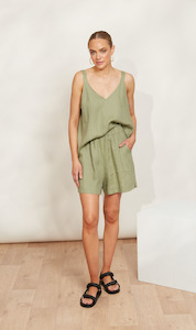 Eb Ive: Sojourn Short