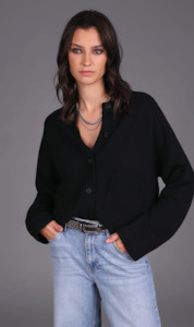 Cardigan: Chunky Merino Classic Cardi | Black