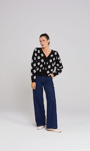 Cardigan: Dahlia Cardigan