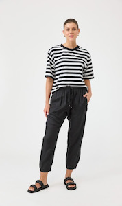 Studio Relaxed Pant | Ebony