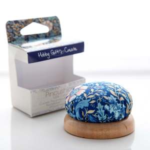 Sewing Accessories: Pin Cushion