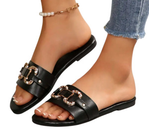 Womans Footwear: Curvy Soles - Lovely Flats