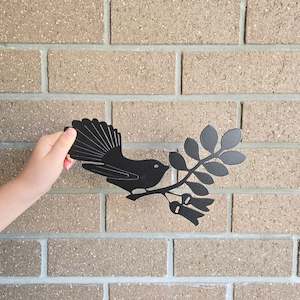 baby fantail matt black