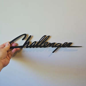 challenger - matt black