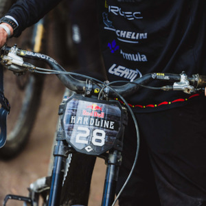 Burgtec: Burgtec Ride High Josh Bryceland Signature Alloy Handlebars