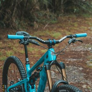 Handle Bars: Funn Upturn Handlebars