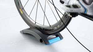 Accessories Home Trainers: Tacx T2590 Skyliner Front Wheel Support