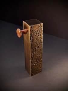 Etc: Lever bottle opener