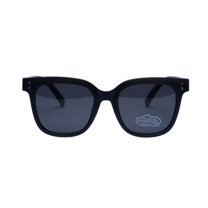 Kids: Tuesday Black
