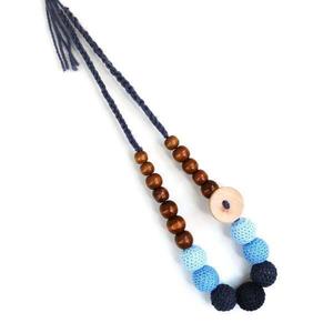 Baby: Munch Natural Teething and Breastfeeding Necklace