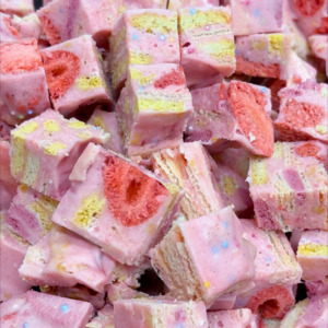 [Snowflake Crisps] Mixed Flavour Box [220g]