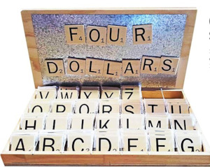 Accessories And Toys: Moana Road - Scrabble Magnets