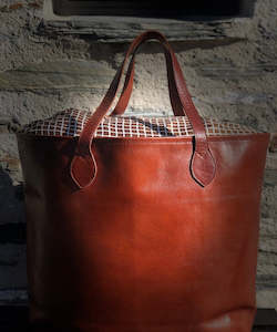 Scarlett & Victor ‘The Handsome’ leather tote - Ganache