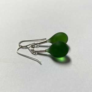 Wearing Glass Sea Drops Grass