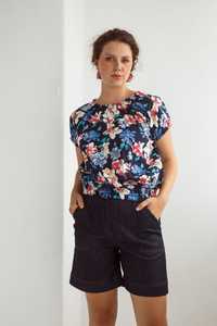 Dalston Izzy Top Navy Floral