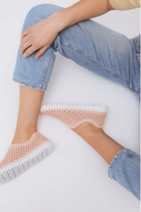 Ilse Jacobsen: Ilse Jacobsen Tulip Flats Adobe Rose