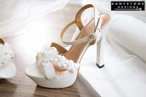 Designer Shoes: Elegant White Floral Wedding High Heels