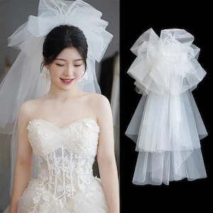 Veils: Statement 80cm Bridal Hair Veil with Dramatic Bow Accent