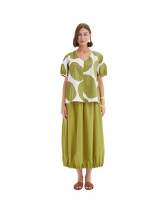 Tirelli V-Neck Bishop Sleeve Poplin Top 24a3521 - Chartreuse/White Spot