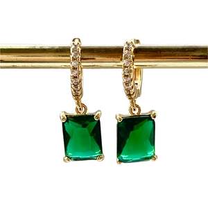Classic Elegance: Emerald Cut Drop Earrings/Green