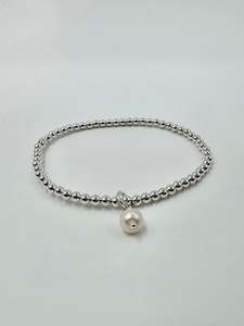 Bead Bracelet/Pearl Pendant