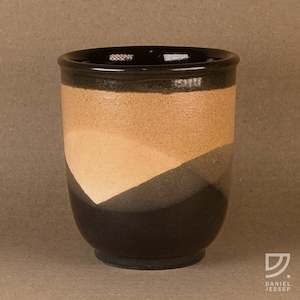 Cups: Coffee Cup - Black & Buff Curve