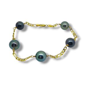 Bracelets: Roots Bracelet 22cm 14ct yellow gold