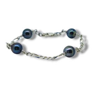 Bracelets: Roots Bracelet 17.5cm