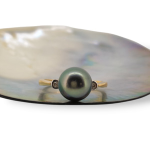 Size 7 8: Whitney Ring size 8.5