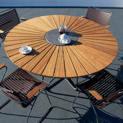 Circle Range: CIRCLE Ã150 Dining Table