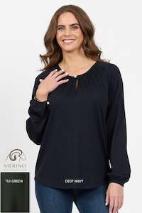 4466 Silky Superfine Merino Relaxed Fit Keyhole Top