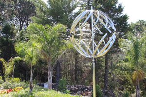 Products: Hidden Valley Wind Sculpture – Darren Wise Stainless Sculptor www.darrenwise.co.nz
