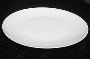Products: DINNER PLATE each