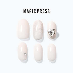 Long Oval: [LOVE MOMENT] MAGIC PRESS NAIL - HEART BEAM