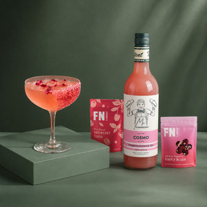 Signature Drinks: Kiss From a Rose - Signature Cocktail / Mocktail Kit - 10 Serves