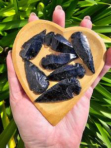 Black Obsidian Arrow Large