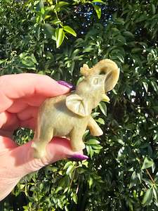 Carved Shapes Animals: Elephant Medium Soapstone D