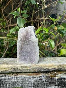 Amethyst Flat Base R