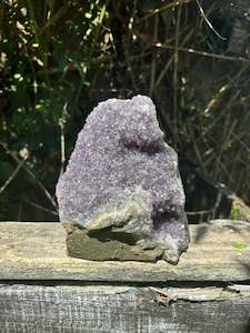 Amethyst Flat Base G 2.4kgs