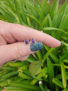 Amethyst: Amethyst | Polished Sterling Silver Stud Earrings Oval 8mm